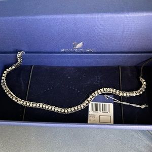 NWT 100% authentic SWAROVSKI Venetie Double Wrap Crystal Bracelet